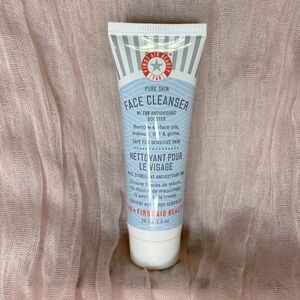 First Aid Beauty Face Cleanser